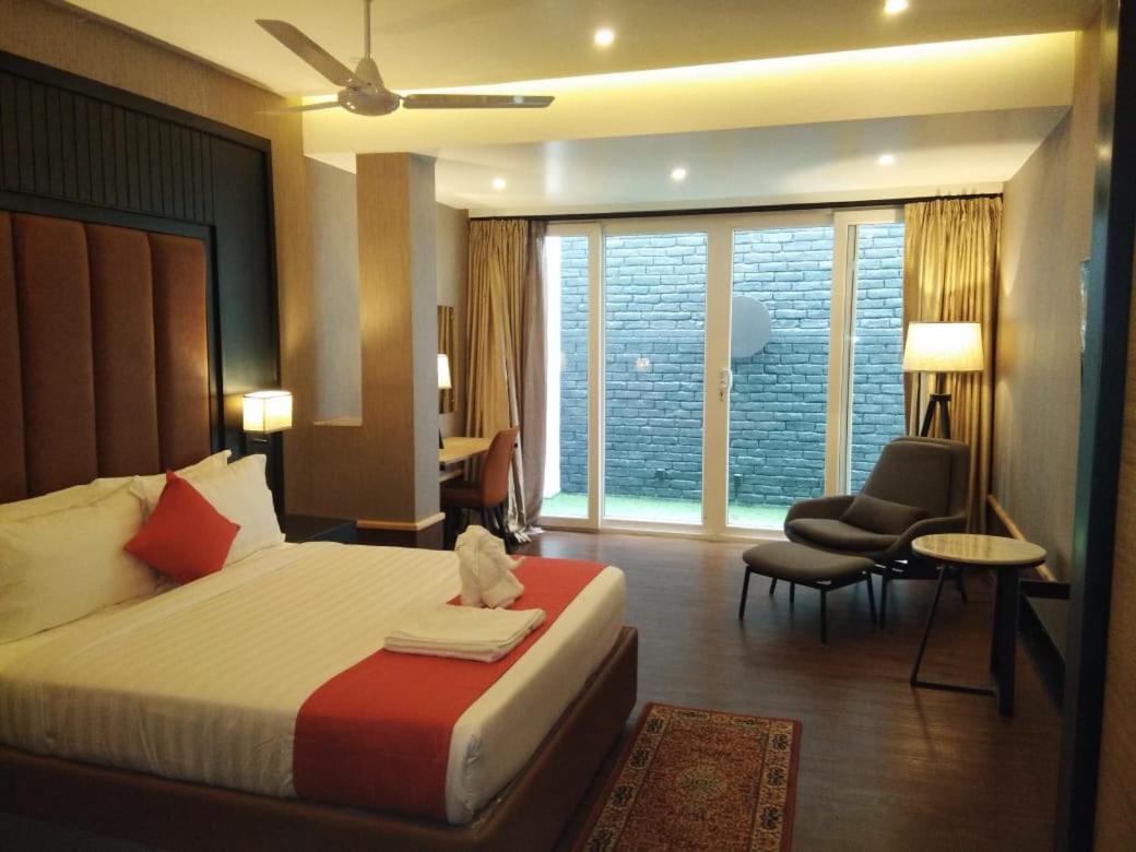 Forbesganj Hotel Jyoti מראה חיצוני תמונה