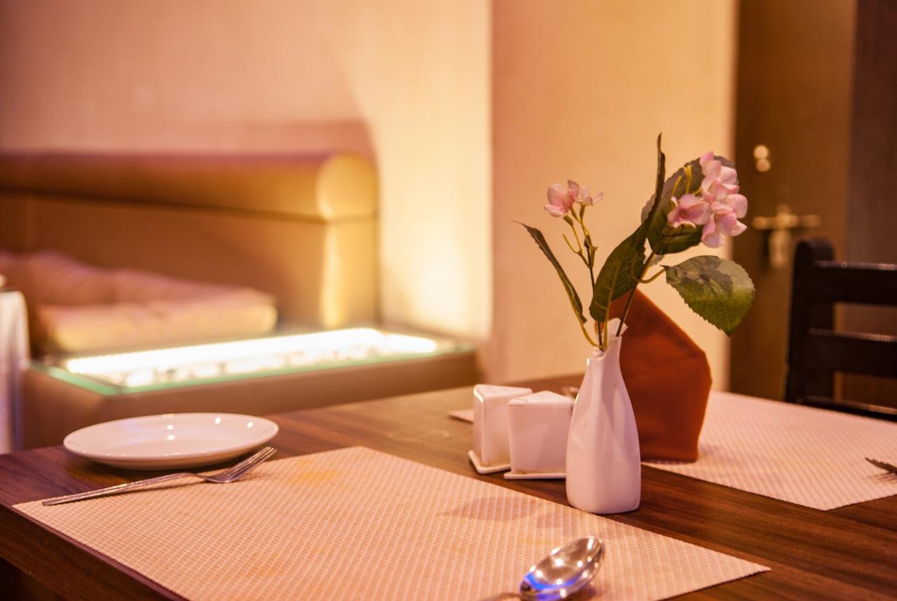 Forbesganj Hotel Jyoti מראה חיצוני תמונה