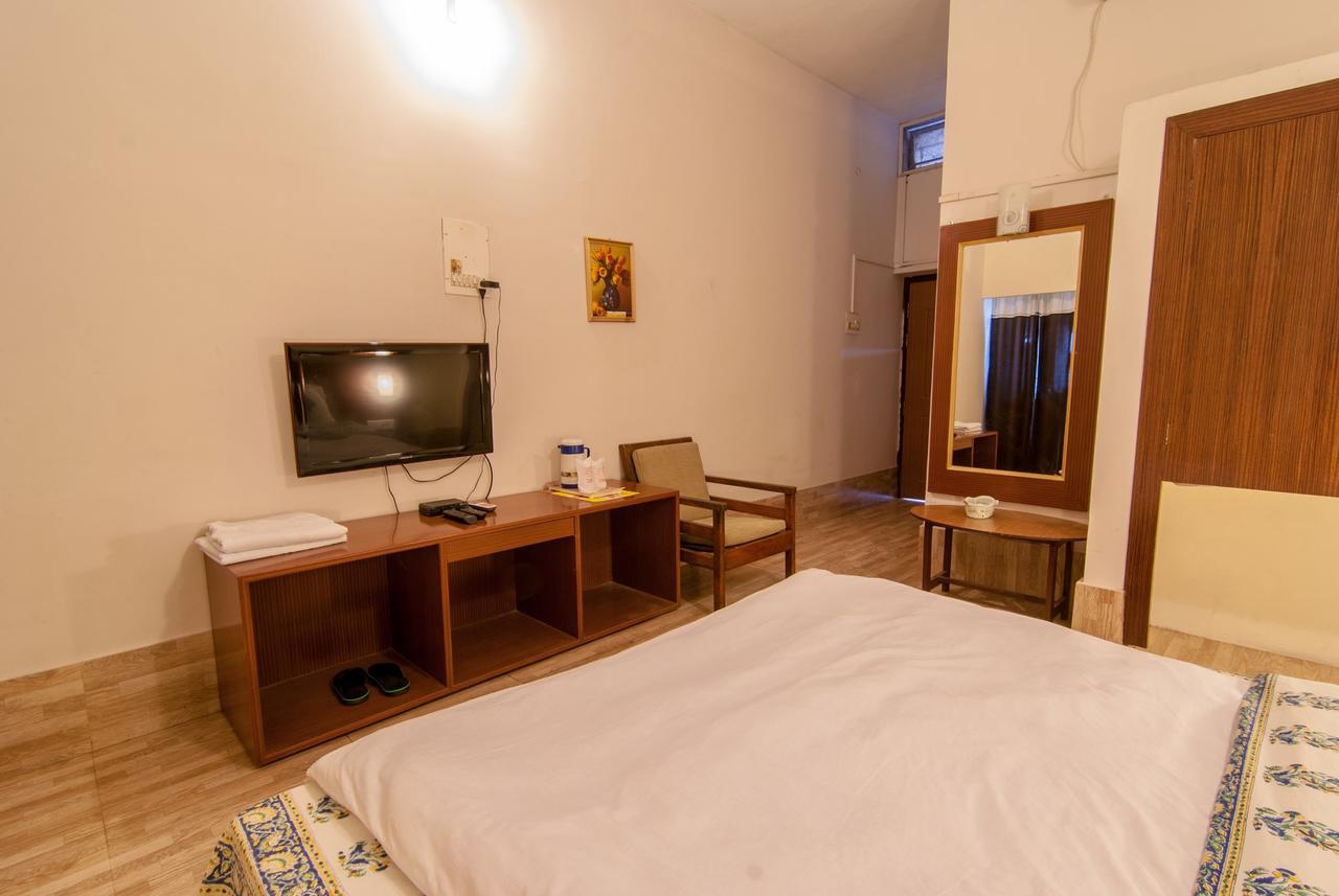 Forbesganj Hotel Jyoti מראה חיצוני תמונה